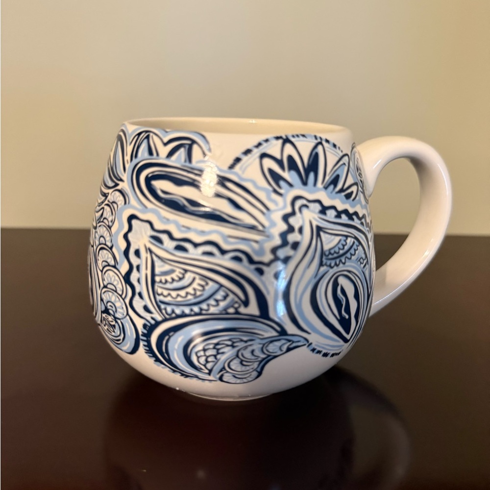 Lilly Pulitzer Blue and White Give it a Whirl print Mug